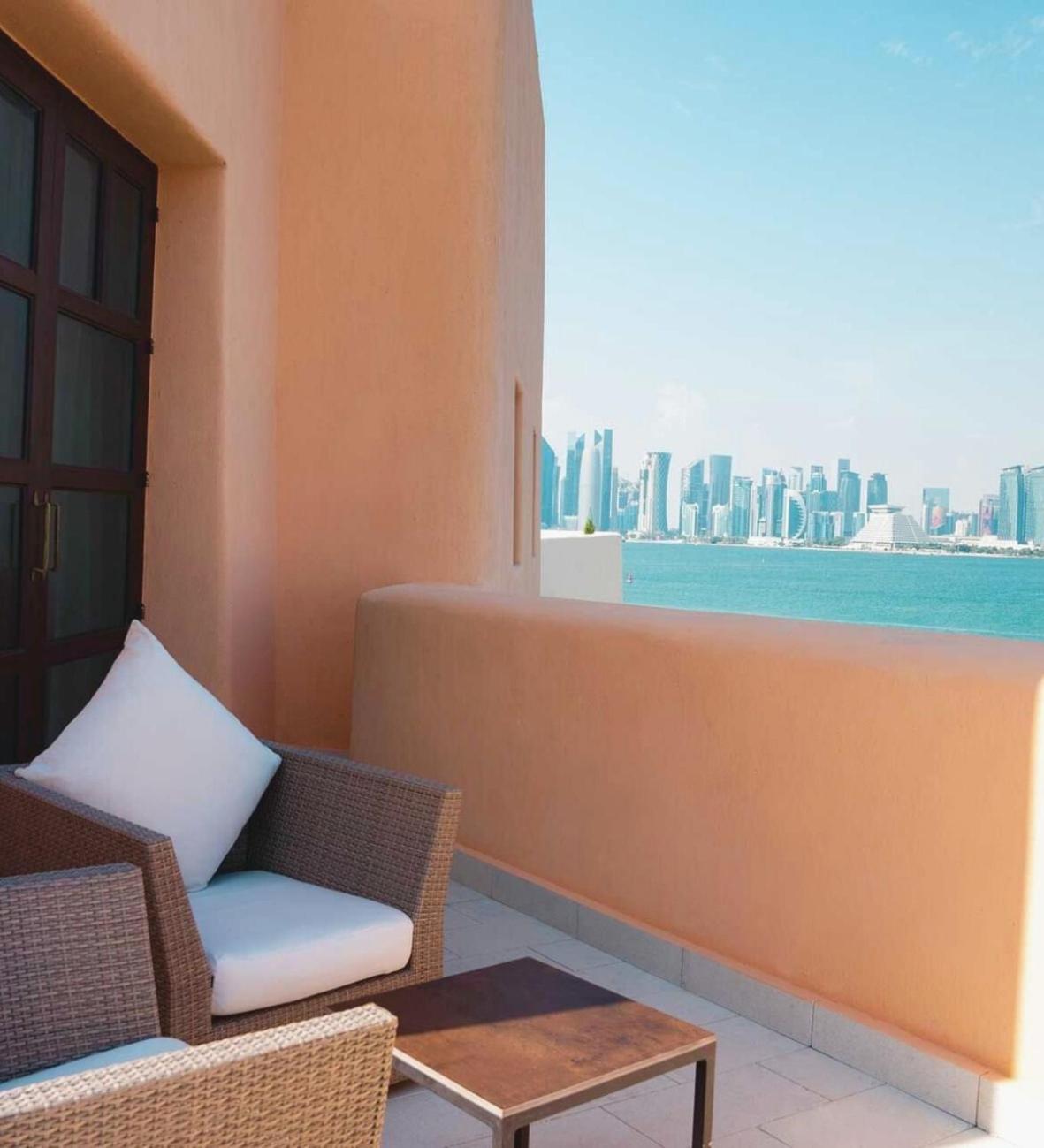 Mina Hotel And Residences By The Torch Ντόχα Εξωτερικό φωτογραφία View of the Doha skyline from the hotel